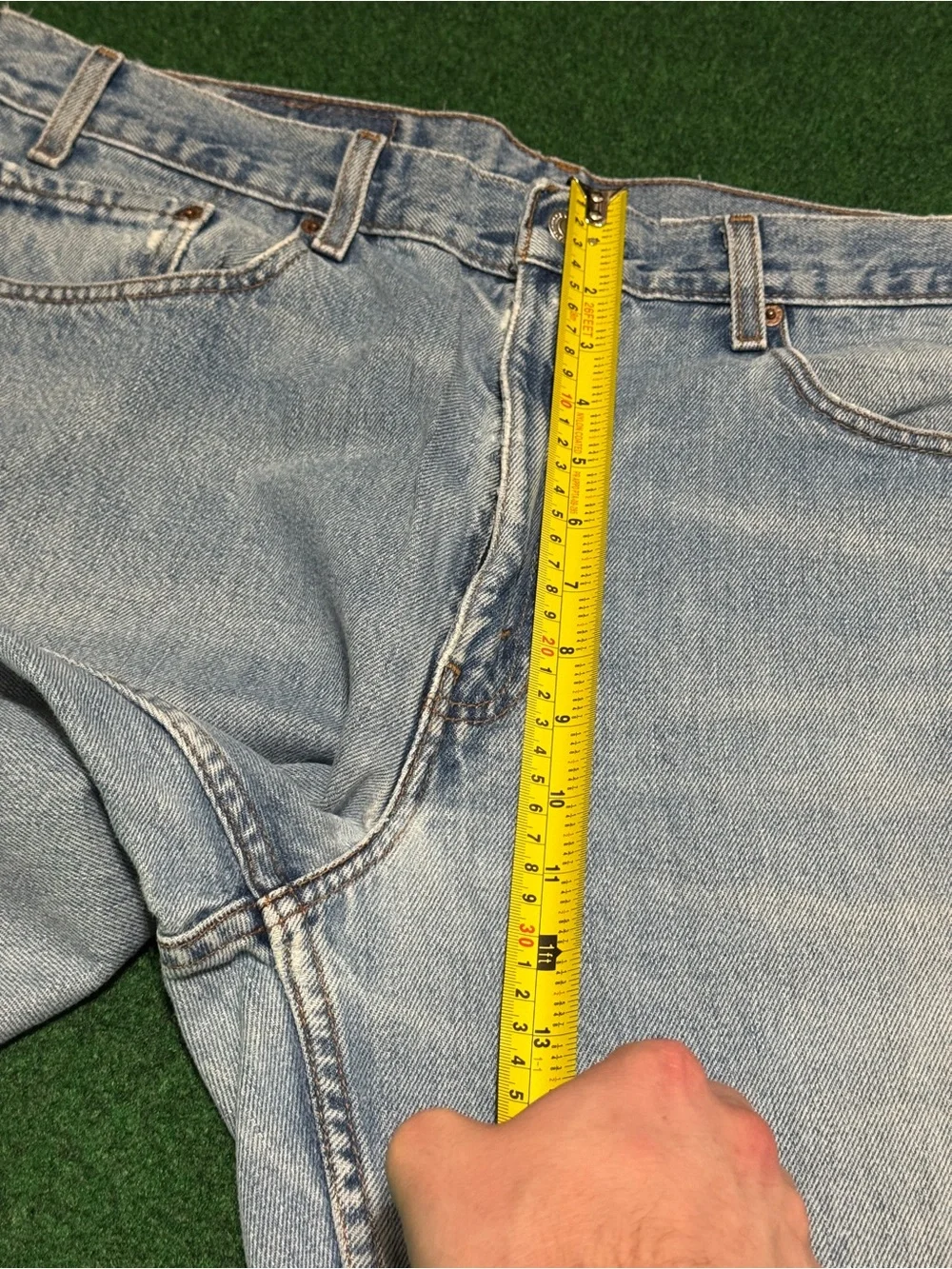 Levis 550 Relaxed Fit Light Wash 38x36 Wide Leg Baggy Grunge Vintage Y2K Jeans
